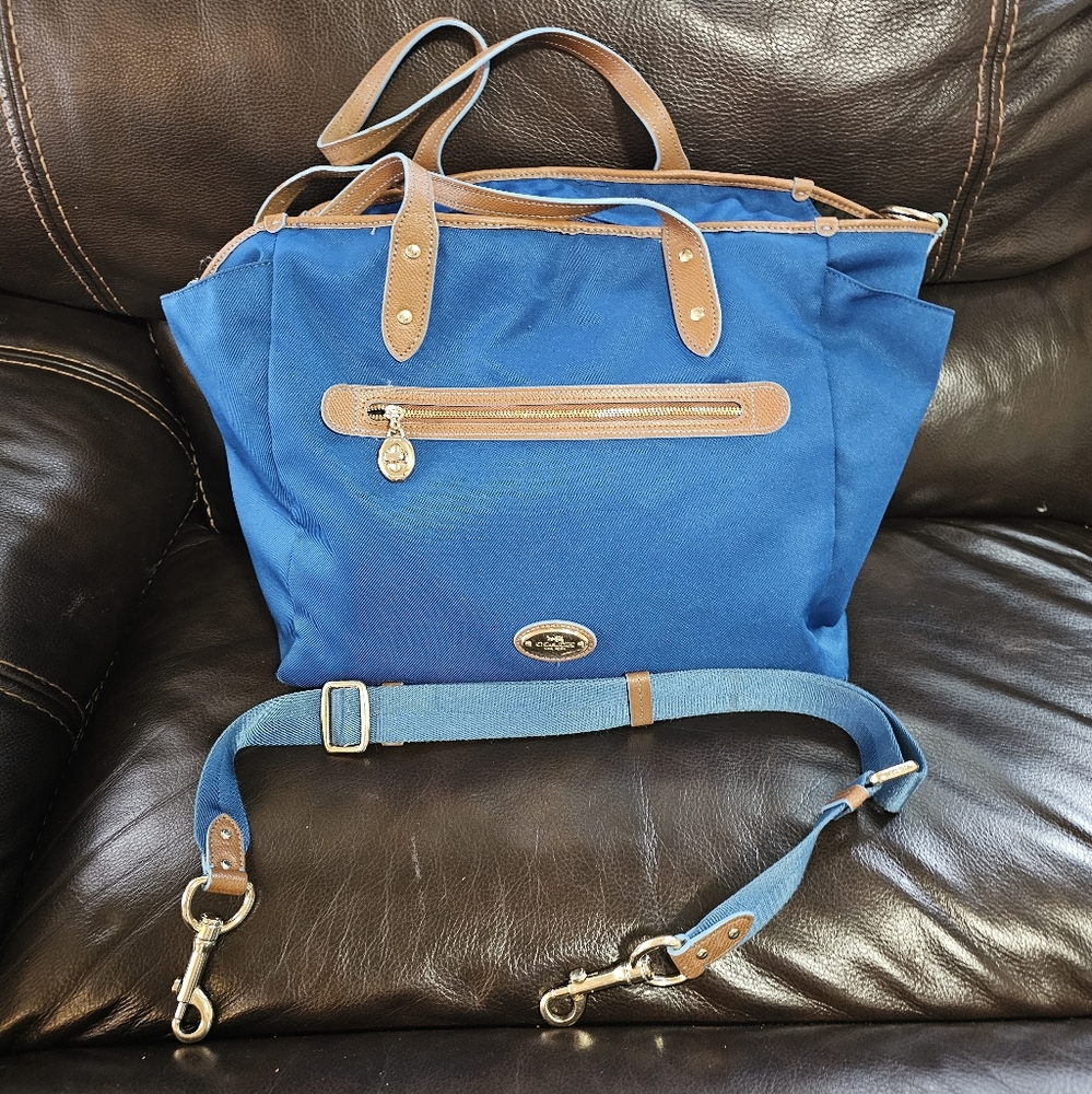 Coach Sawyer Signature Purse Handbag